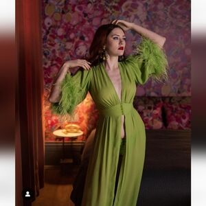 Trashy diva lingerie robe